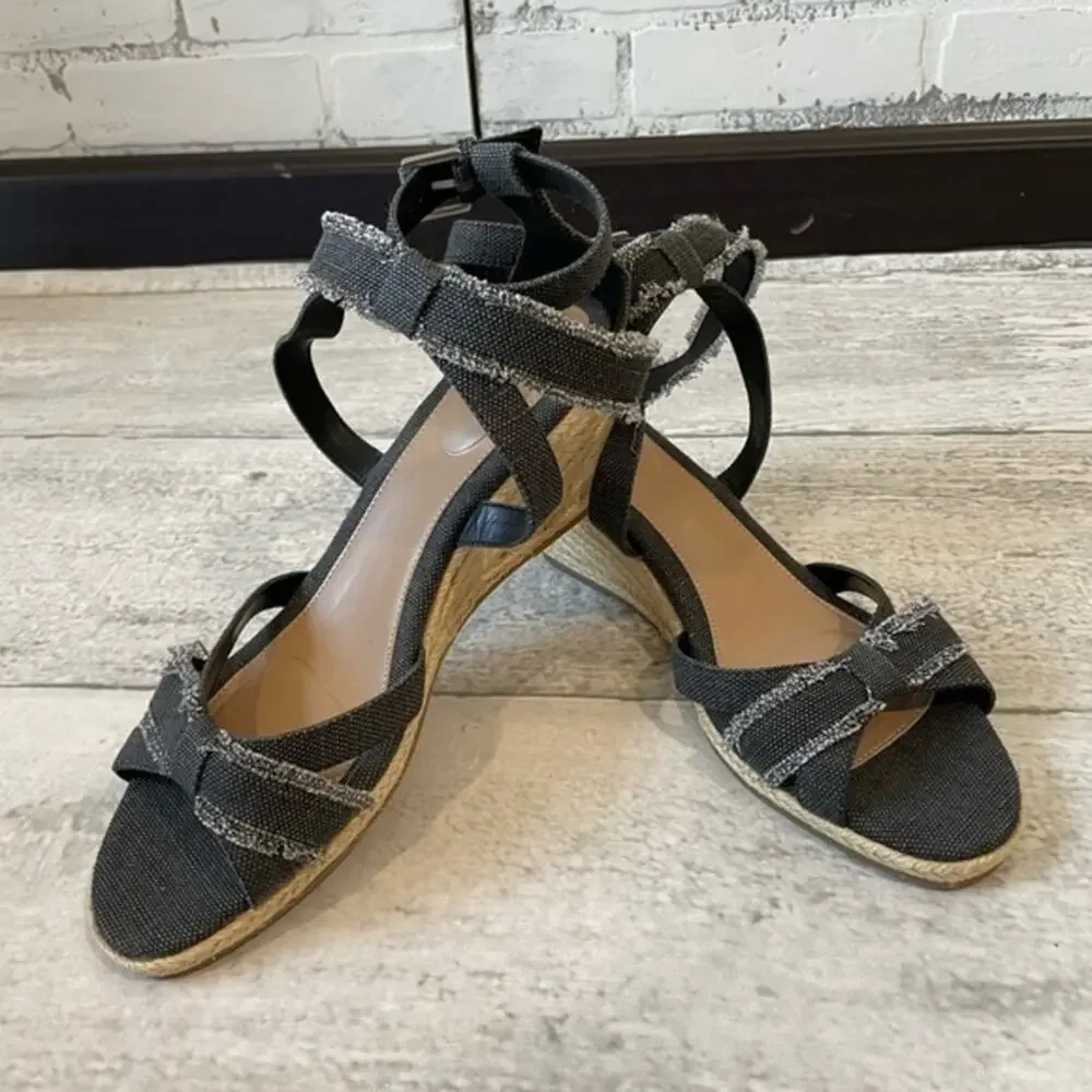 Chaps Espadrilles Ankle Strap Wedge Sandal Low Heel Denim Sz 11 NWOT Vacation